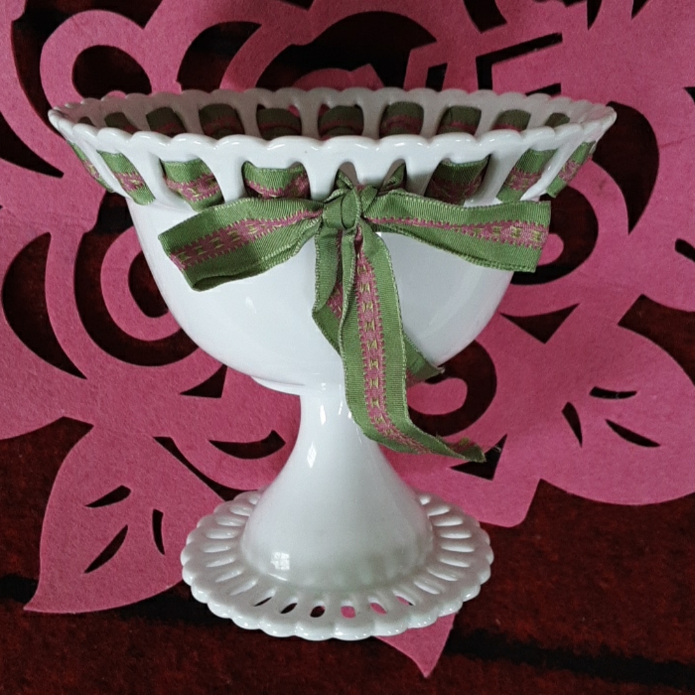 Vintage L. GODINGER & Co. Reflections  Porcelain..